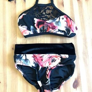 Chelsea B dancewear set CXS